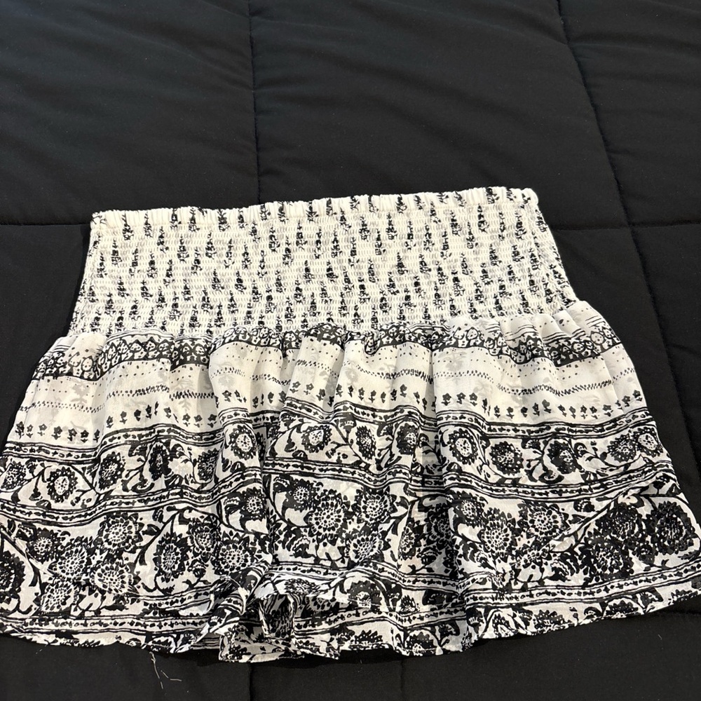 Express Monochrome Textured Skirt